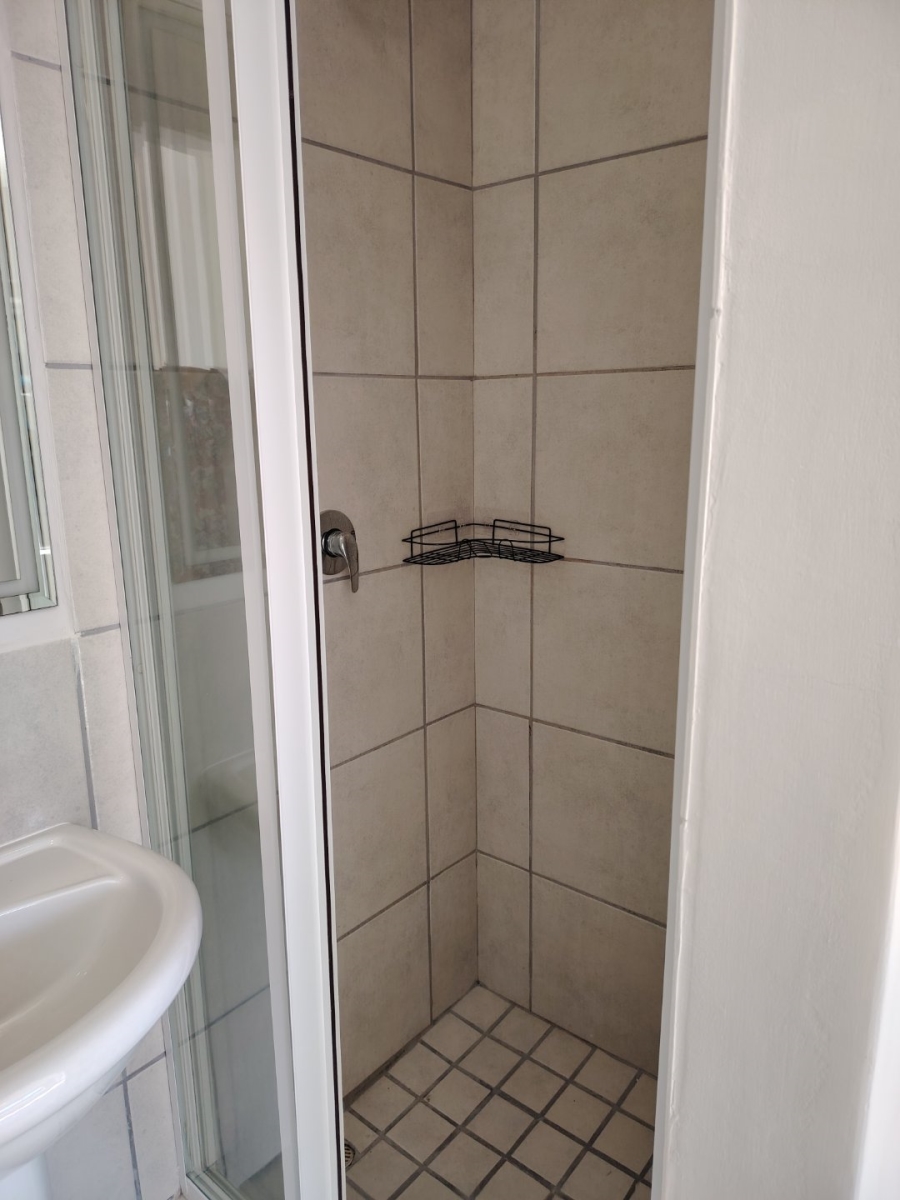 2 Bedroom Property for Sale in Island View Western Cape
